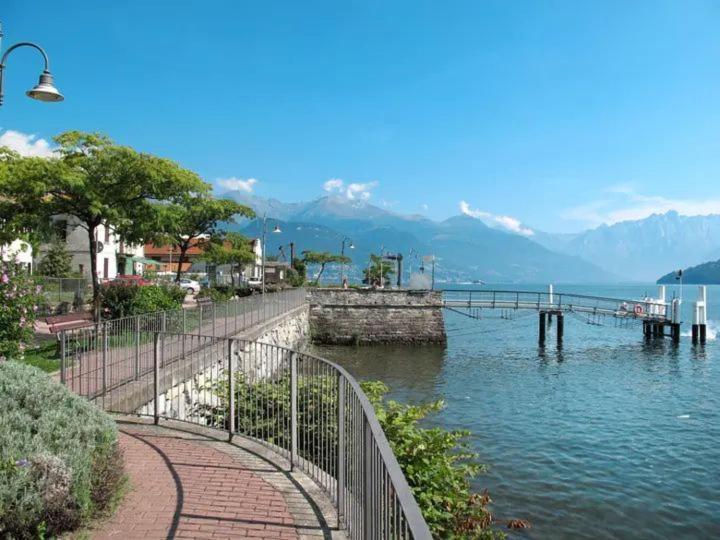 Casa Alex Villa Pianello Del Lario Exteriör bild